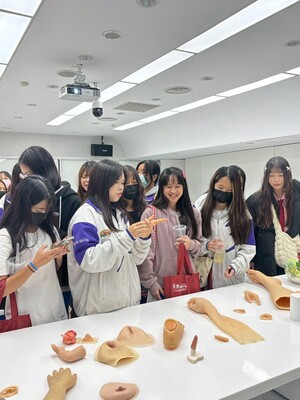 20251205-中壢家商家政科及流行服飾科師生聯合參訪-3圖片