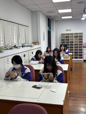 20251205-中壢家商家政科及流行服飾科師生聯合參訪-8圖片