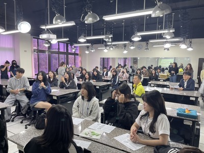 系主任歡迎韓國仁川中學蒞校交流體驗活動2圖片